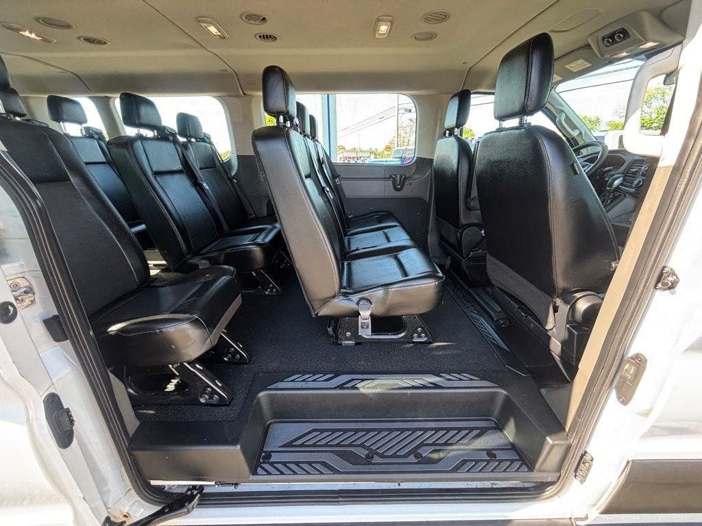 Certified Used 2023 Oxford White Ford XL image 38