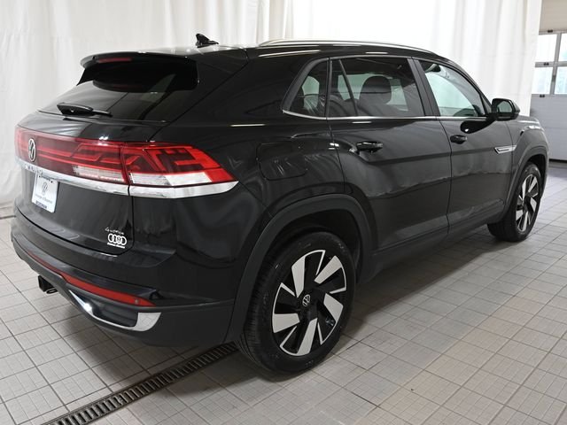 Certified Used 2024 Black Volkswagen 2.0T SE w/Technology image 12