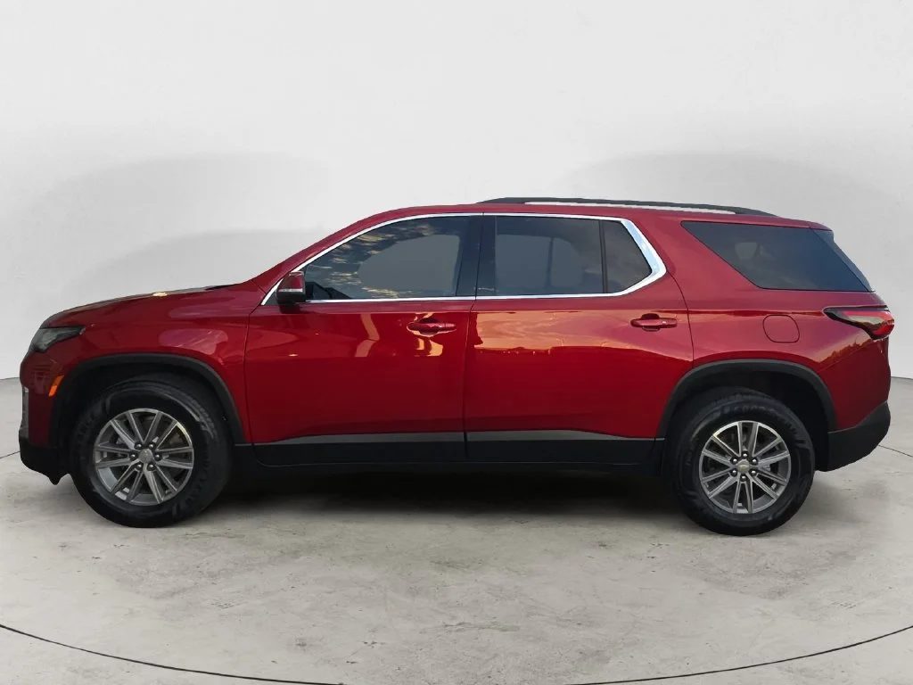 Used 2023 RADIANT RED TINTCOAT Chevrolet LT Cloth image 12