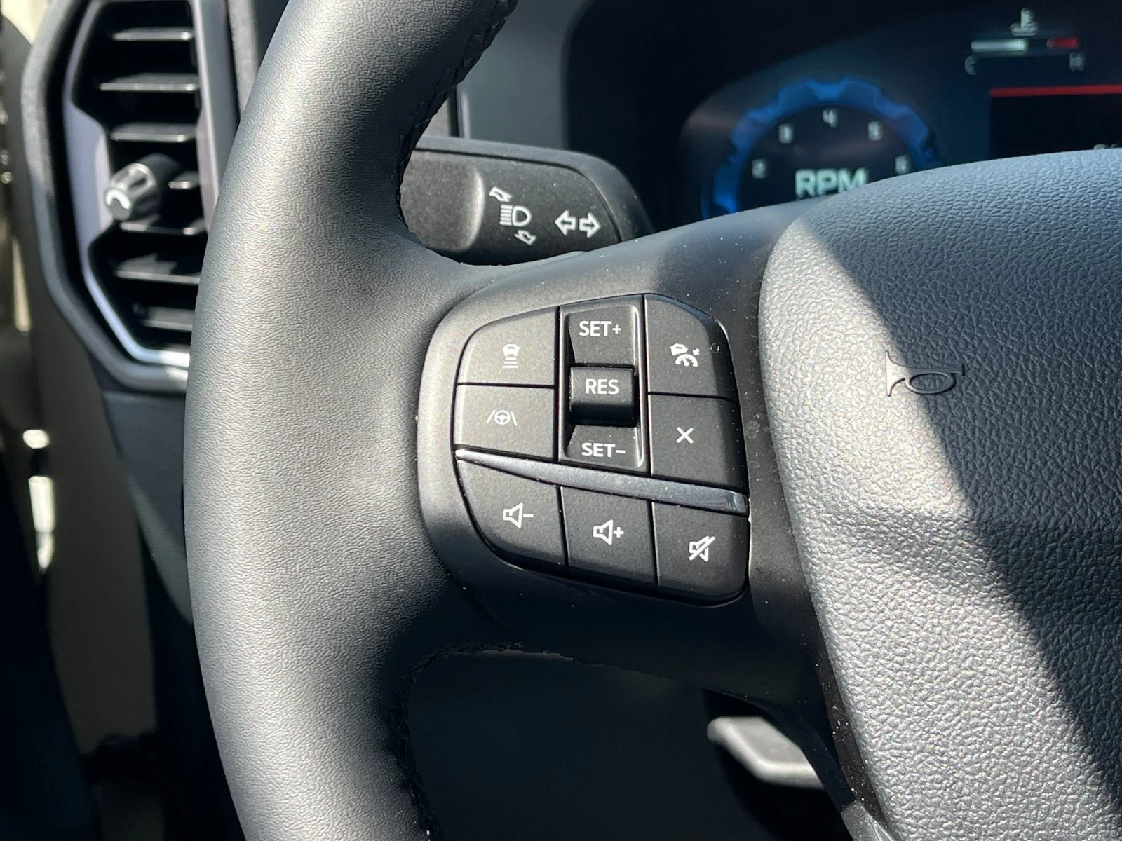 Used 2025 Beige Ford Outer Banks image 27