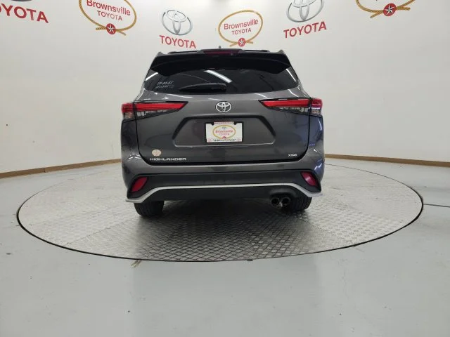 Used 2023 Gray Toyota XSE image 7