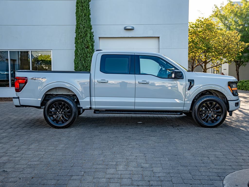Used 2024 Avalanche Ford XLT image 4