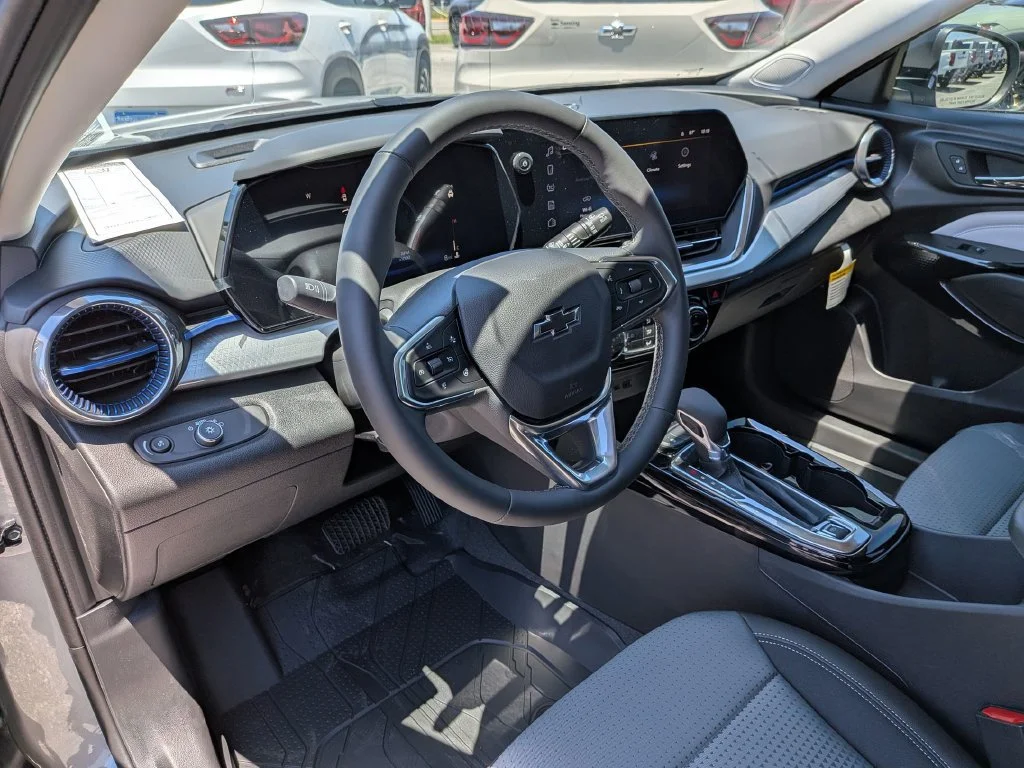 New 2026 Sterling Gray Metallic Chevrolet LT image 31