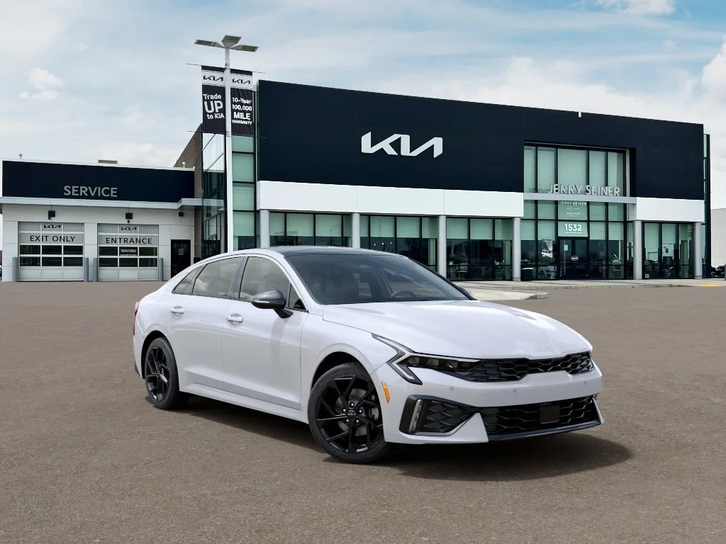 New 2026 Snow White Pearl Kia GT-Line FWD image 8