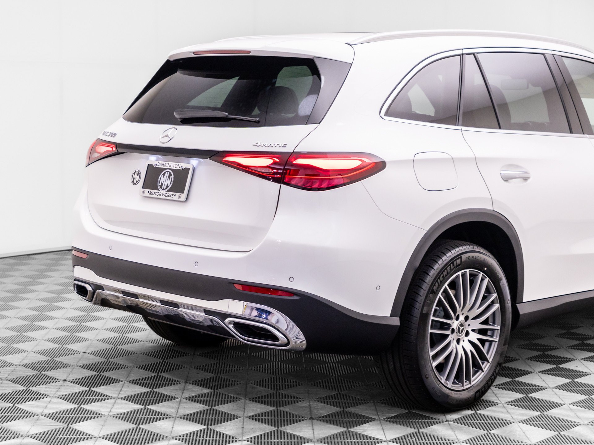 New 2026 White Mercedes-Benz GLC 300 image 72