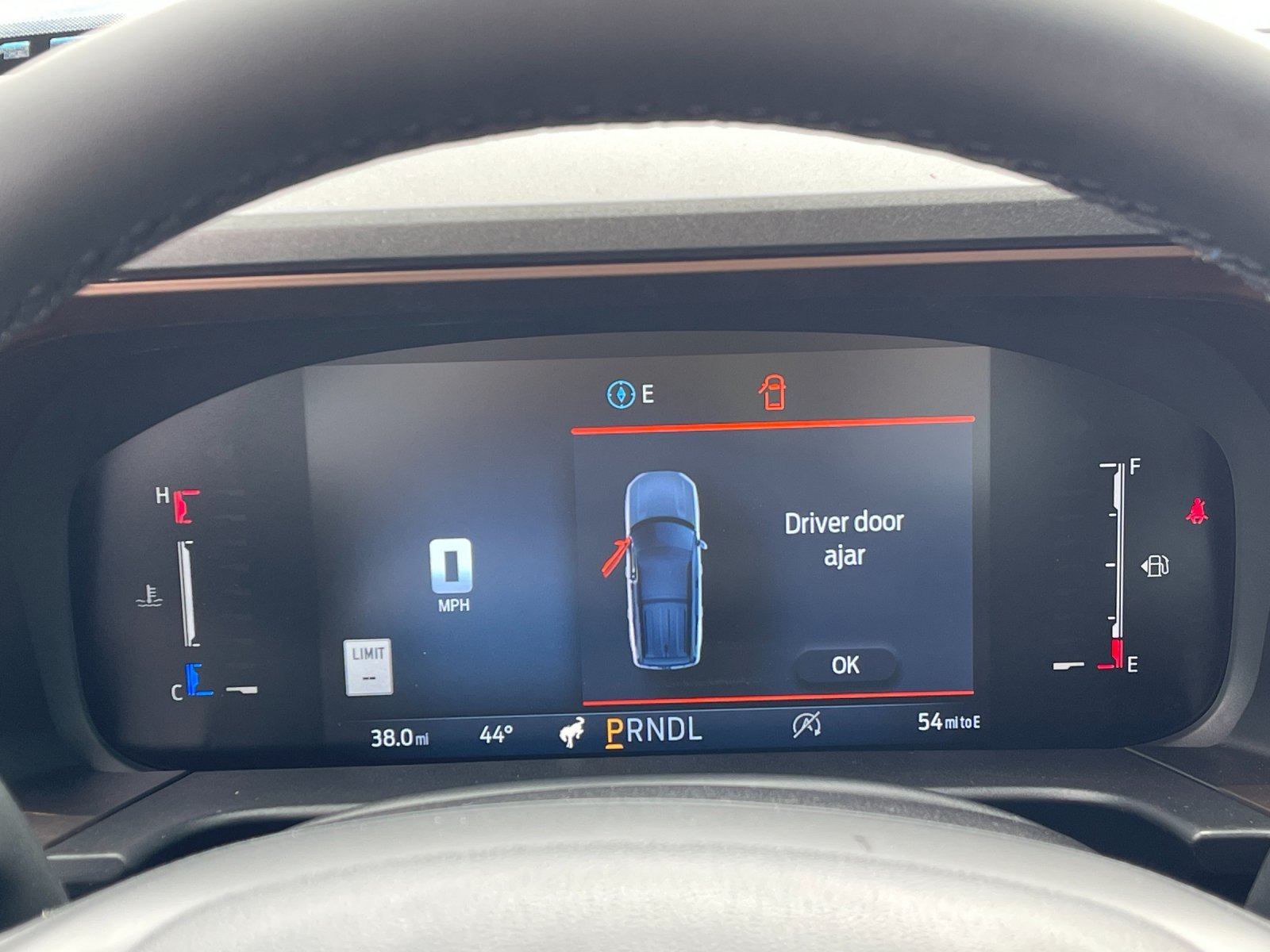 New 2026 Velocity Blue Metallic Ford Outer Banks® image 27