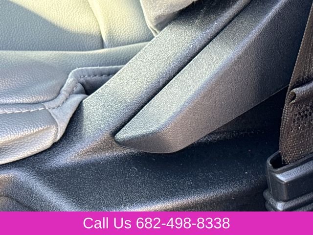 Used 2023 White Ford XL image 17