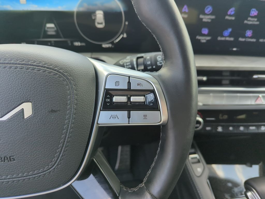 Used 2024 Black Kia SX-Prestige X-Line image 23
