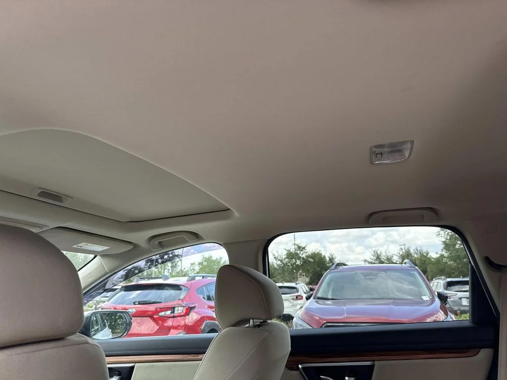 Used 2022 White Honda EX image 16
