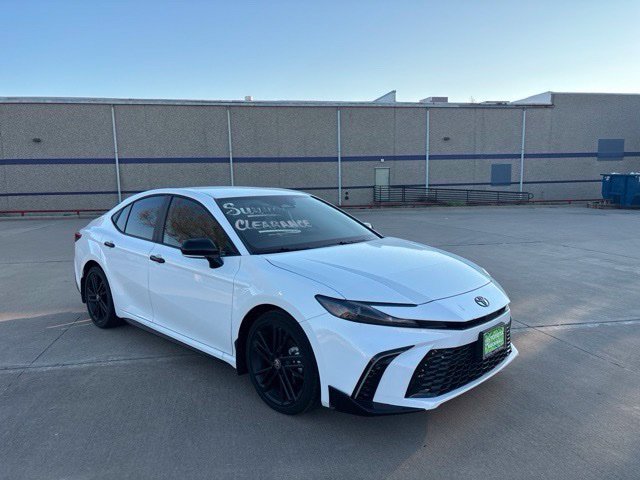 Used 2026 White Toyota SE Nightshade image 3