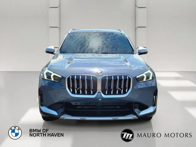 Certified Used 2024 Gray BMW xDrive28i image 9