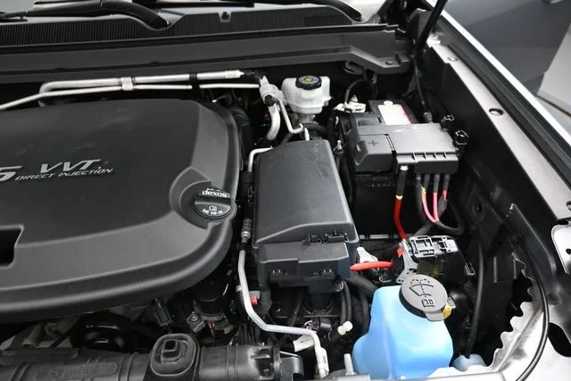 Used 2021 Gray Chevrolet LT image 28