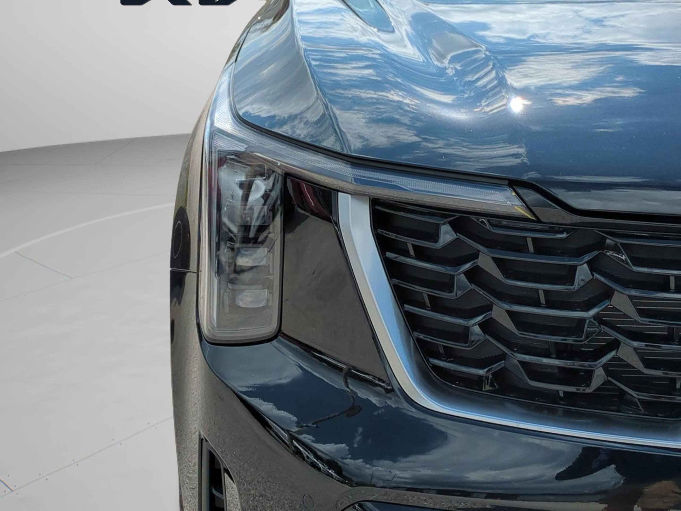 New 2026 Ebony Black Kia SX image 10