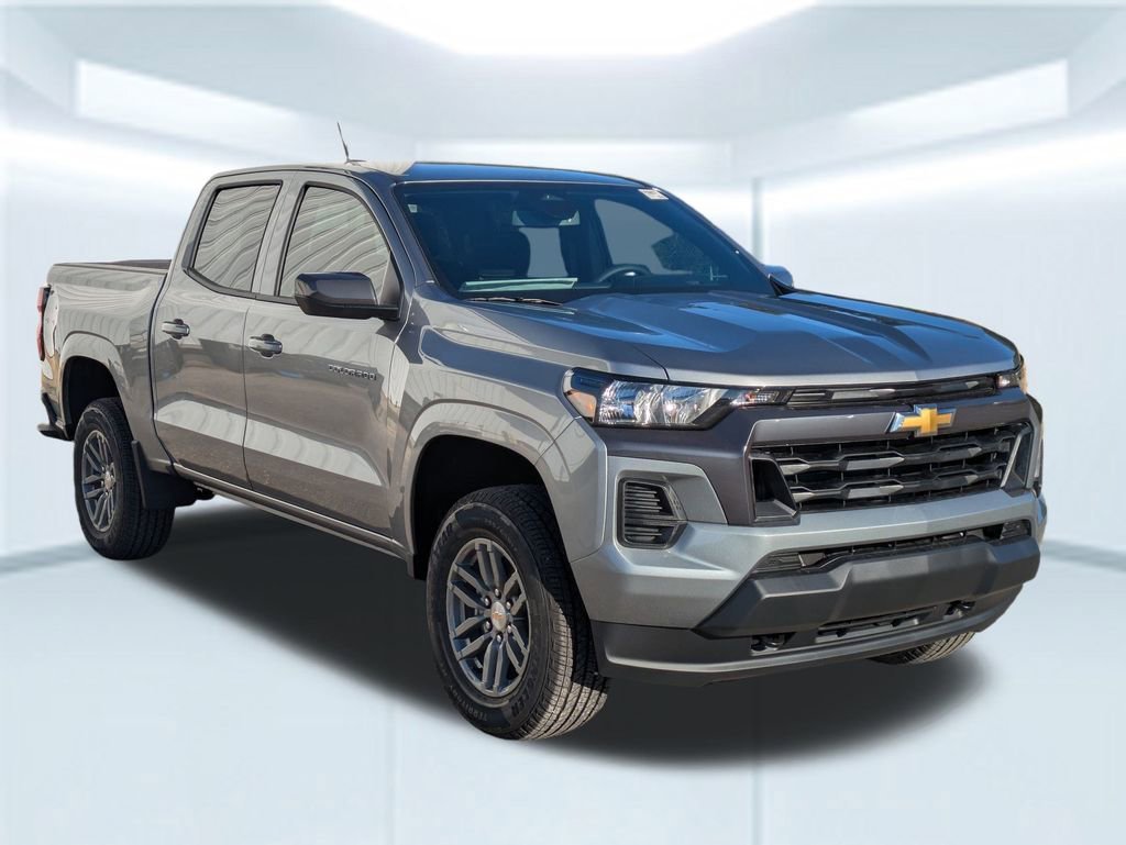 New 2026 Sterling Gray Metallic Chevrolet LT image 9