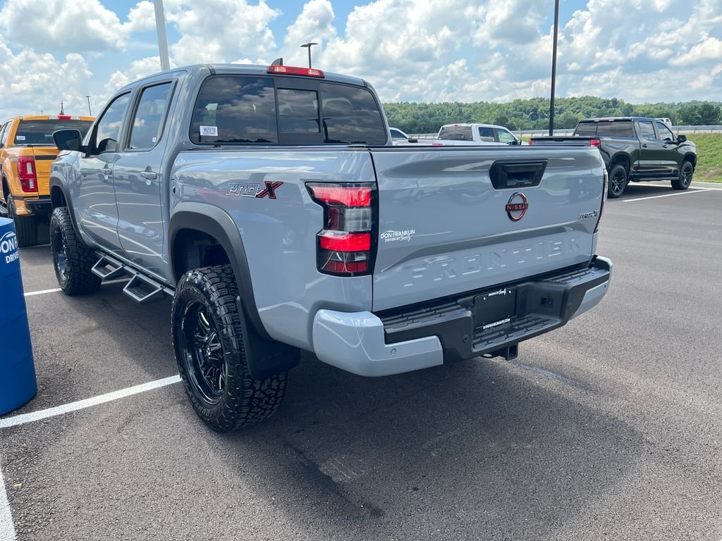 Used 2022 Gray Nissan PRO-X image 3