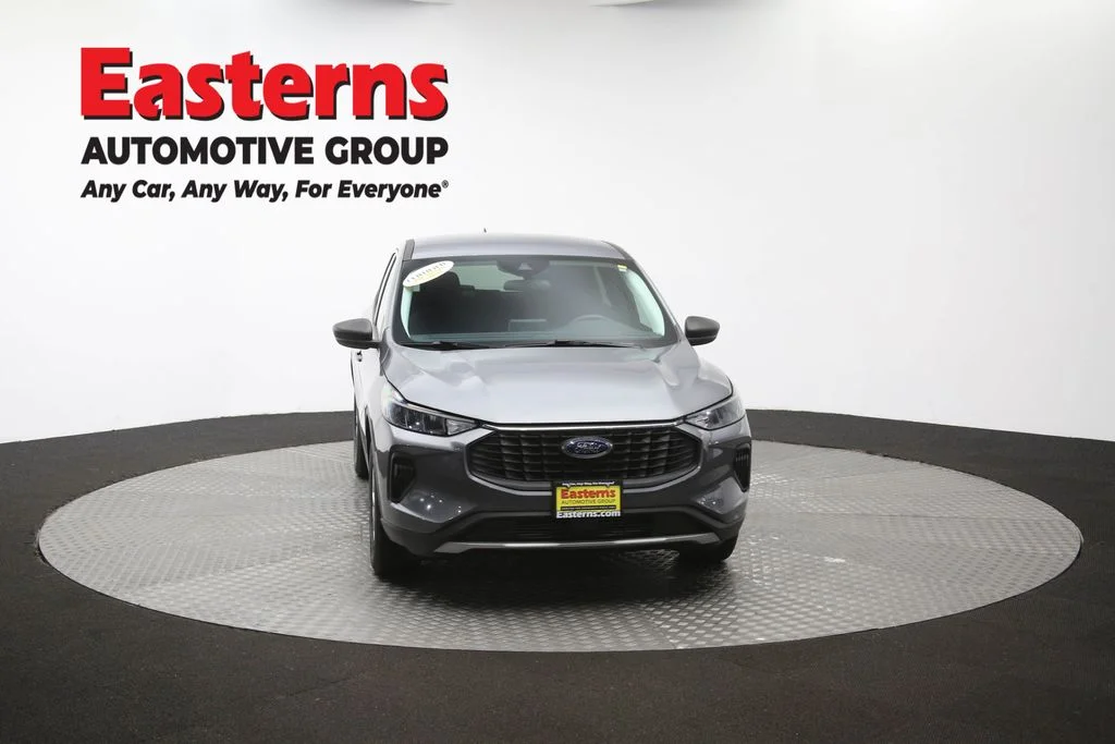 Used 2024 Gray Ford Active image 52