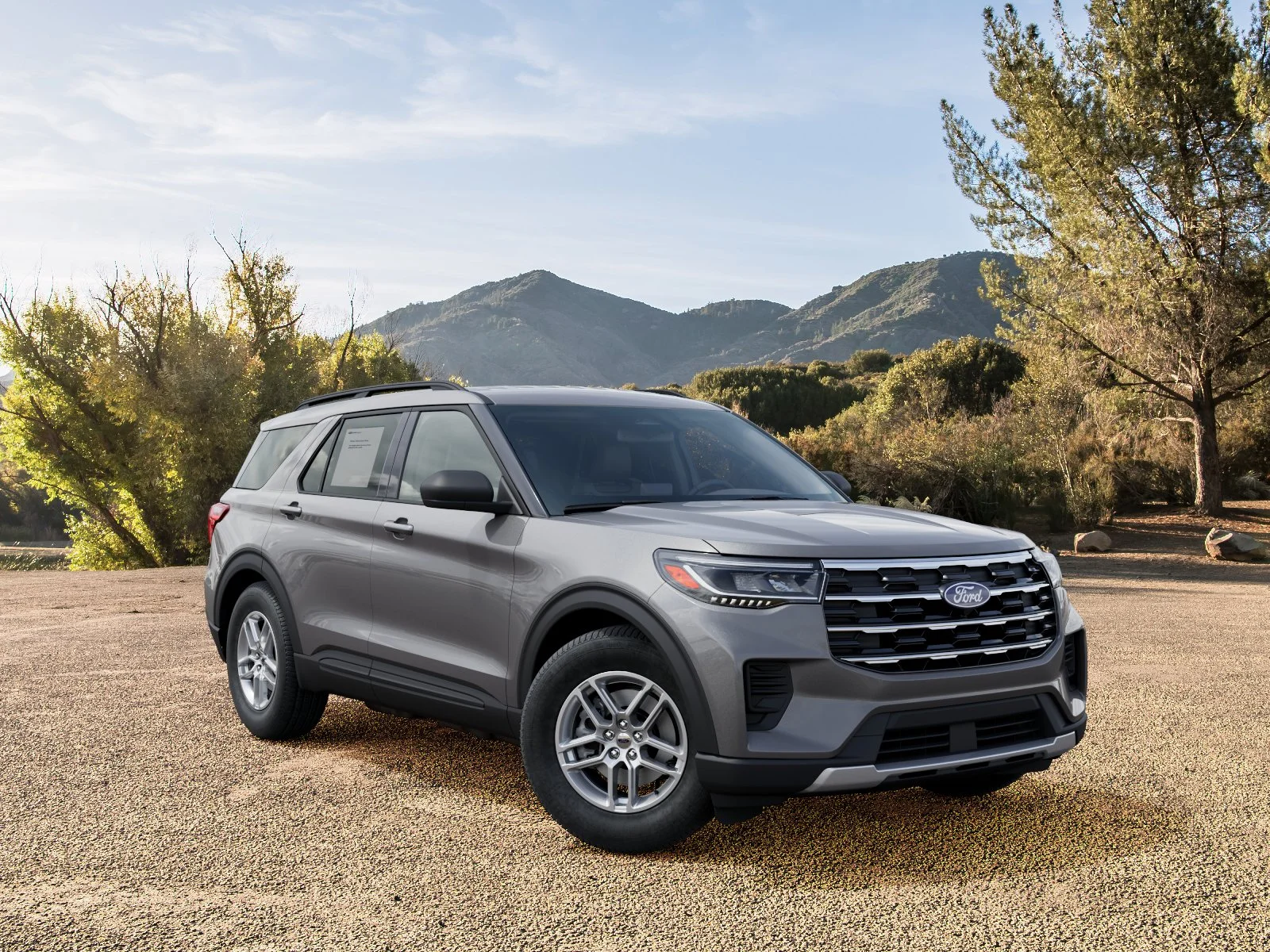 New 2027 Carbonized Gray Metallic Ford Active image 28