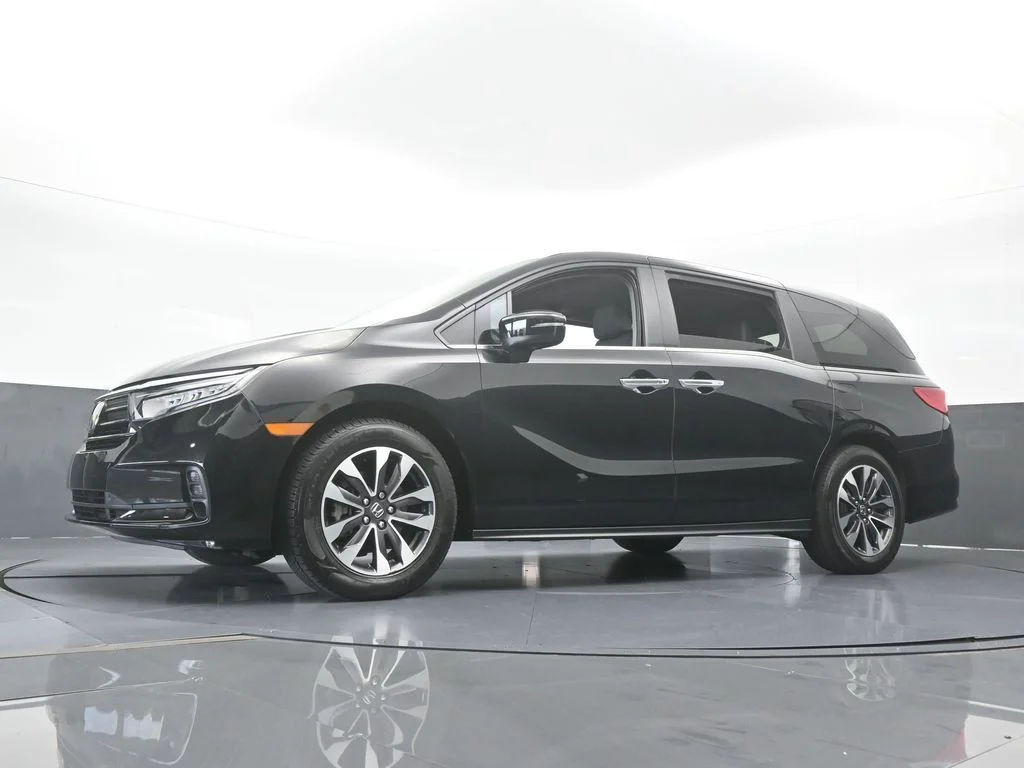 Used 2024 Black Honda EX-L image 56