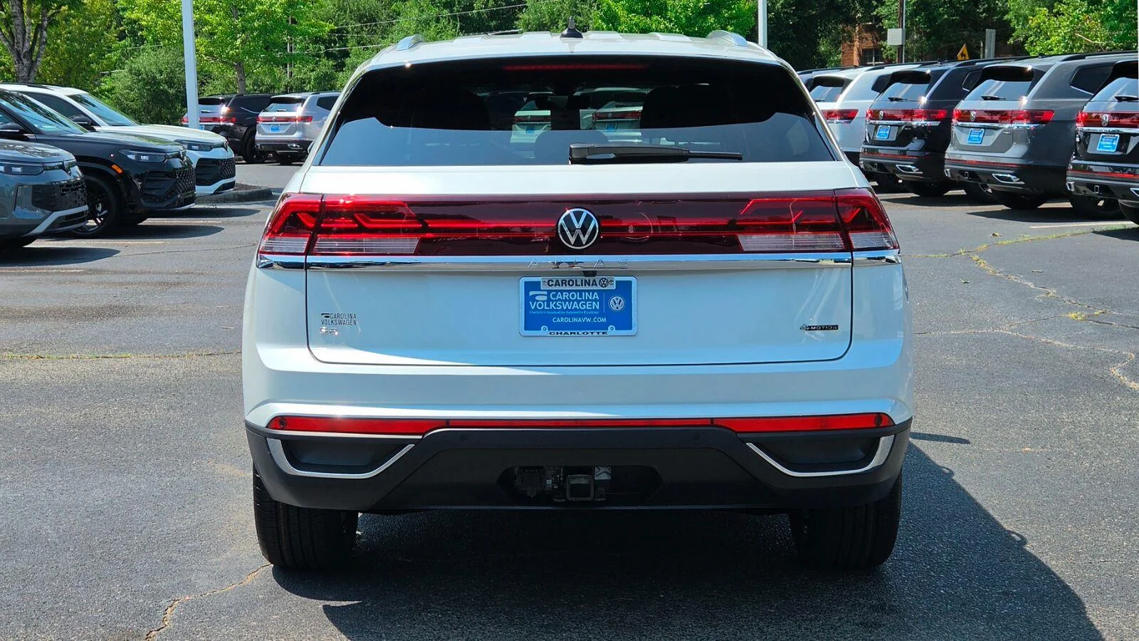 New 2026 Opal White Pearl Volkswagen 2.0T SE w/Technology image 5