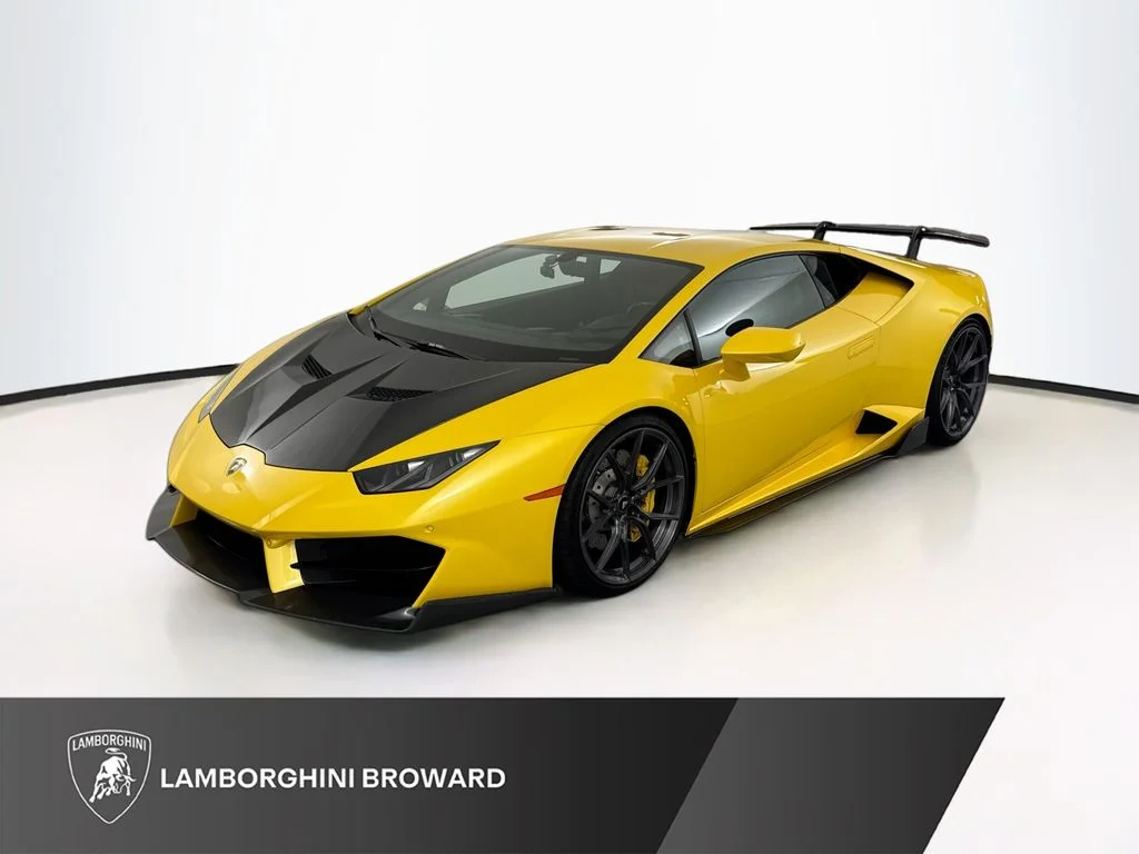 Used 2017 Yellow Lamborghini LP580-2 image 1