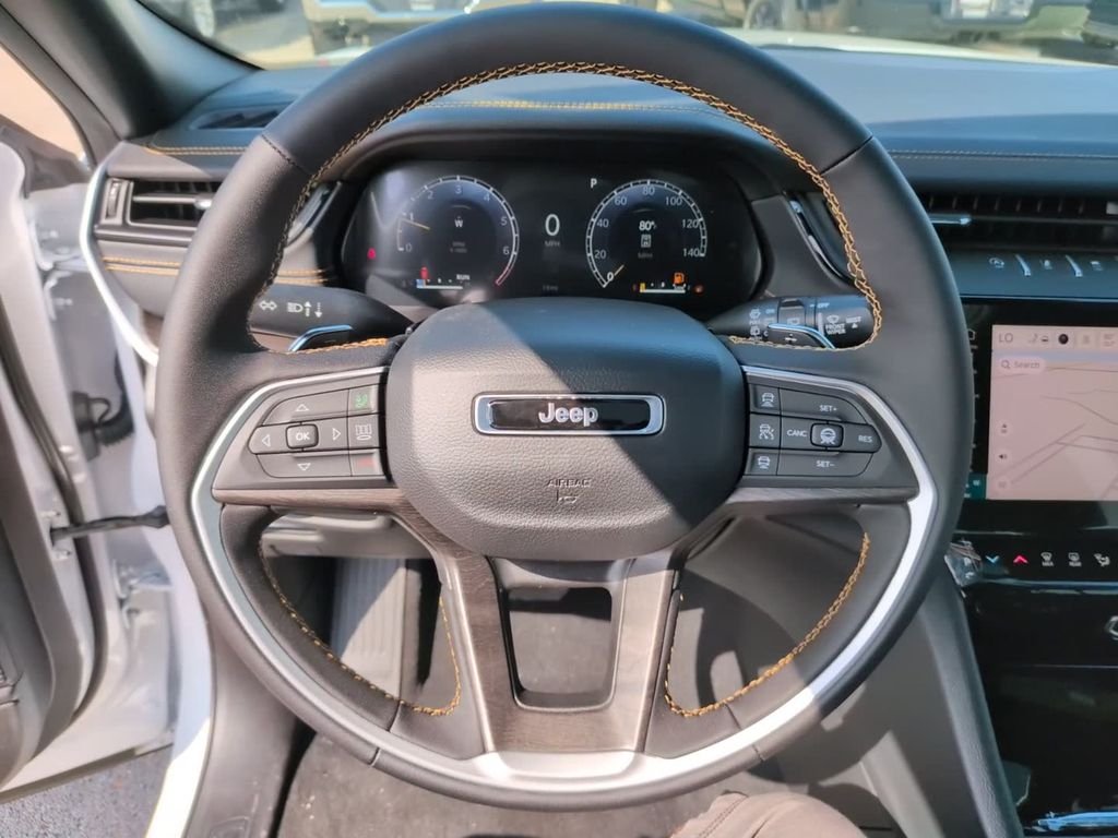 New 2026 White Jeep  image 19