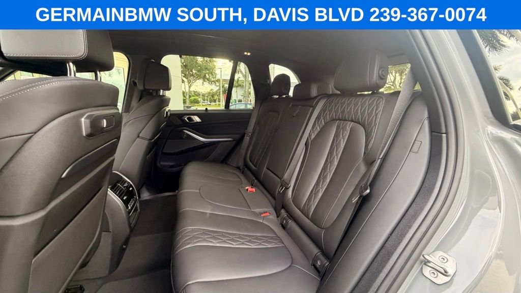 Certified Used 2024 Brooklyn Gray Metallic BMW M60i image 28