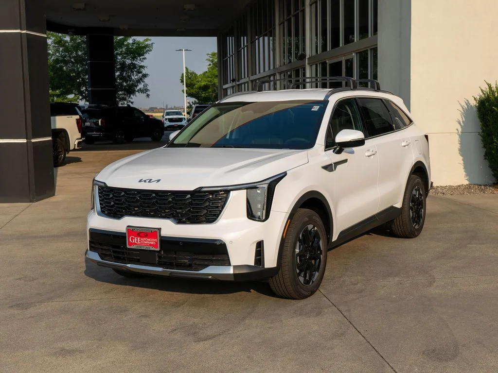 New 2026 Glacial White Pearl Kia S image 3