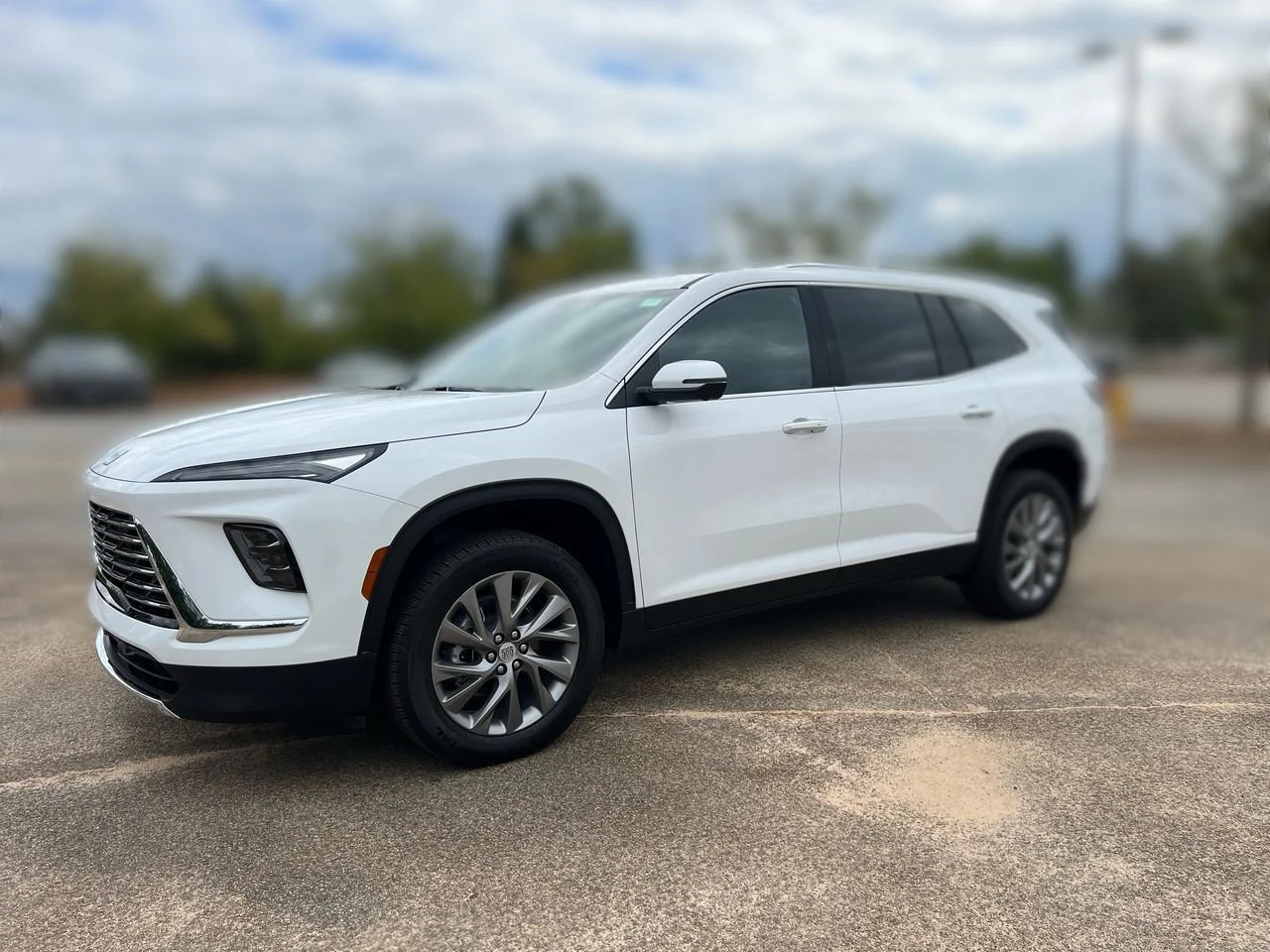 2026 Buick Enclave Preferred's photo