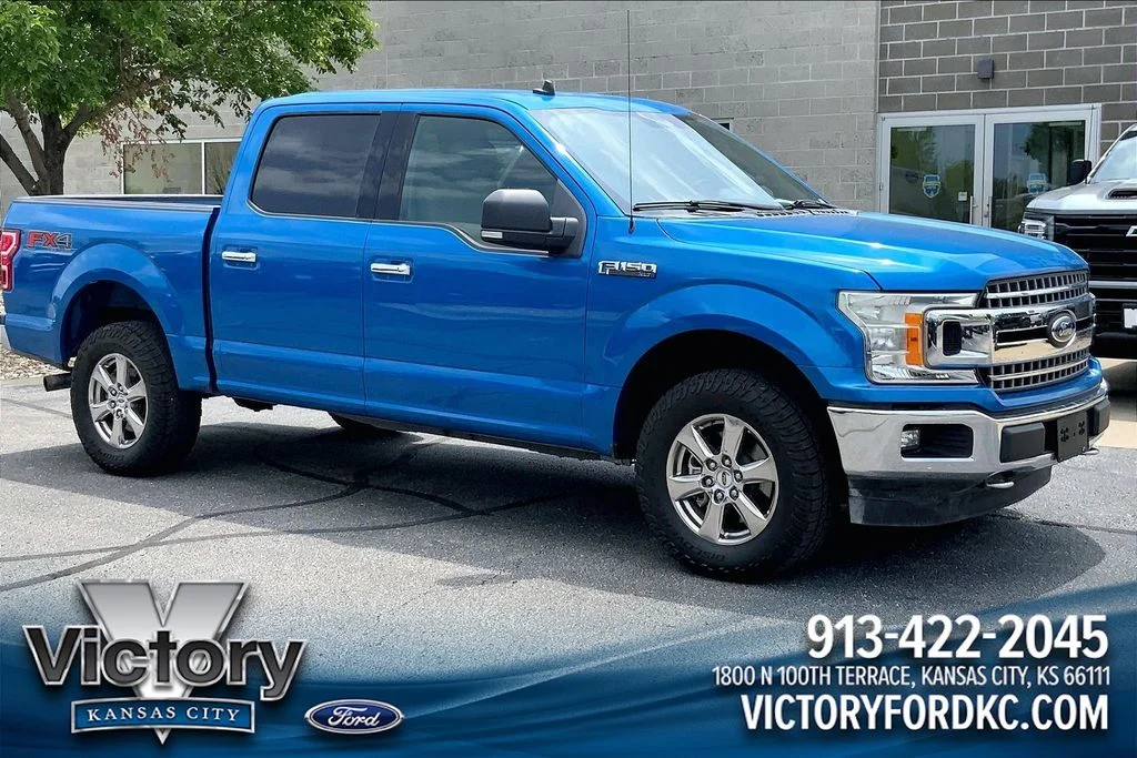 Used 2019 Blue Ford XLT image 1
