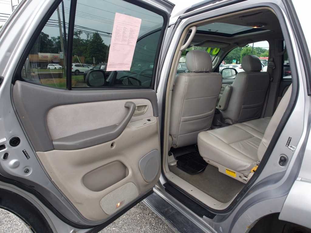 Used 2007  Toyota SR5 image 17