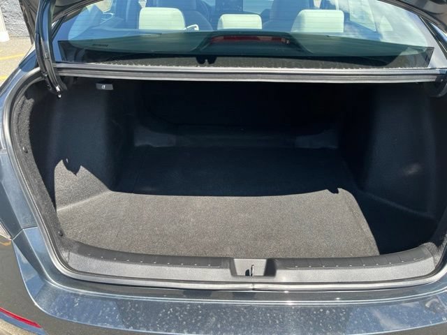 Used 2024 Sonic Gray Pearl Honda LX image 18