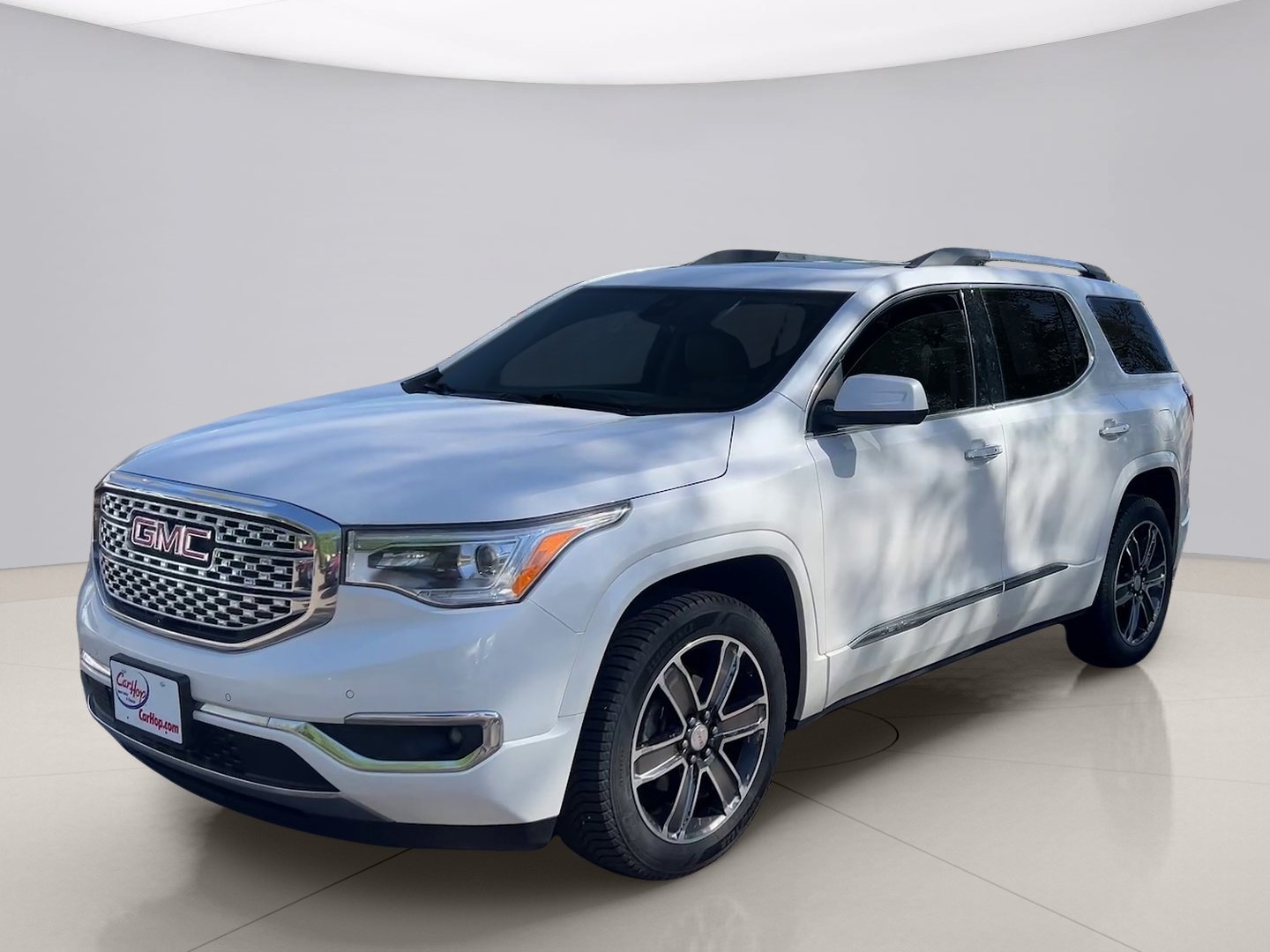 2017 GMC Acadia Denali AWD's photo