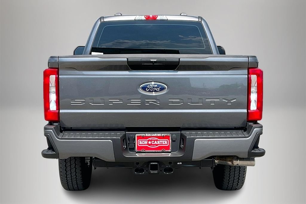 New 2026 Ford Super Duty F-250 XL 4D Crew Cab