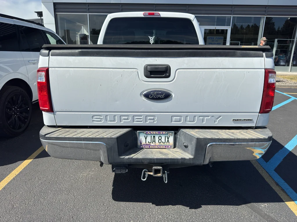 Used 2016 Oxford White Ford XLT image 5