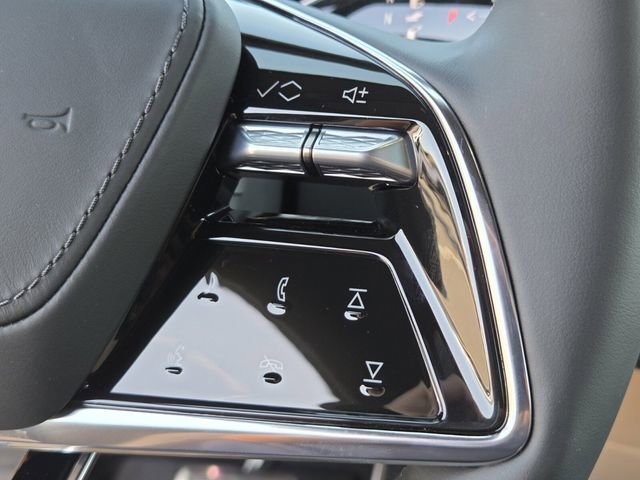 2026 Cadillac LYRIQ Signature Sport - Photo 23