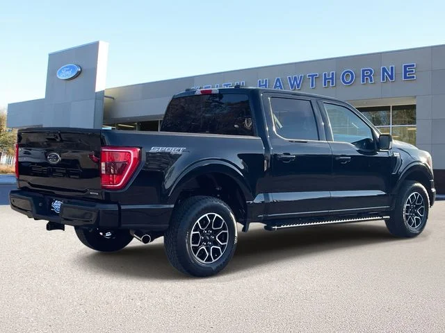 Used 2022 Black Metallic Ford XLT image 6