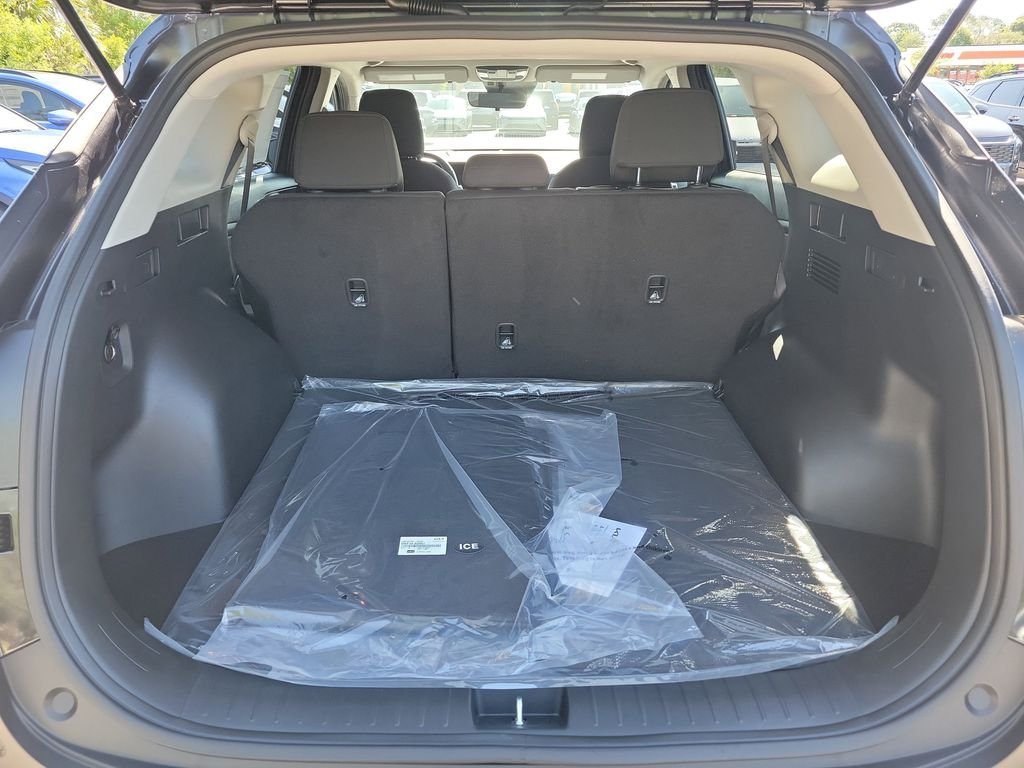 New 2026 Gray Kia LX image 14