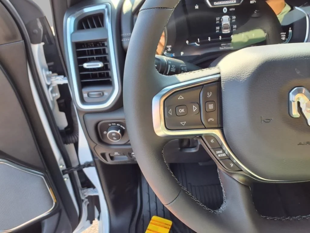 2026 RAM 1500 Laramie - Photo 9