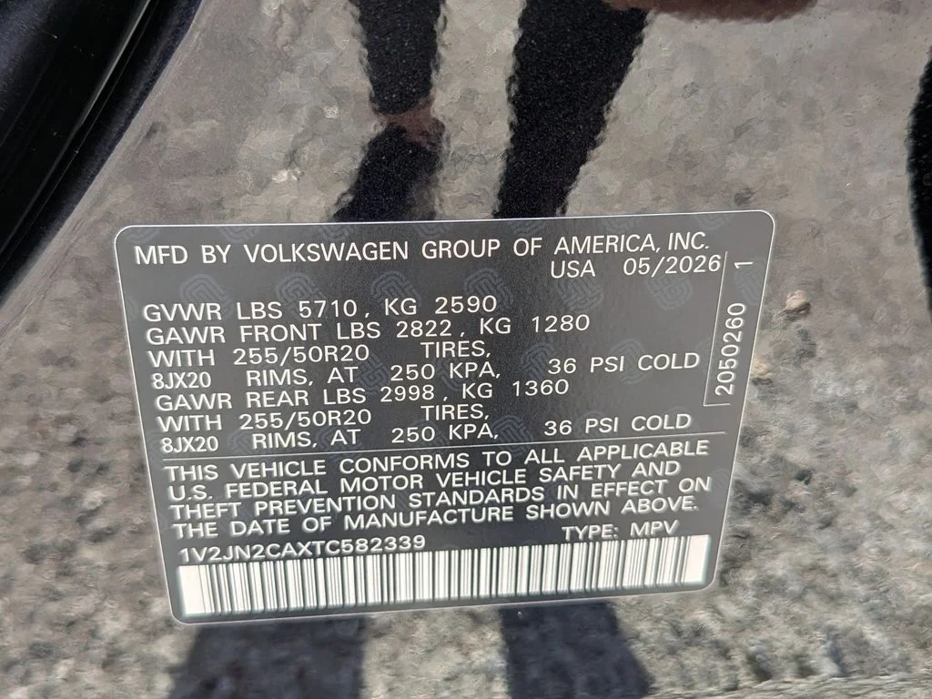 New 2026 Black Volkswagen 2.0T SE w/Technology image 32