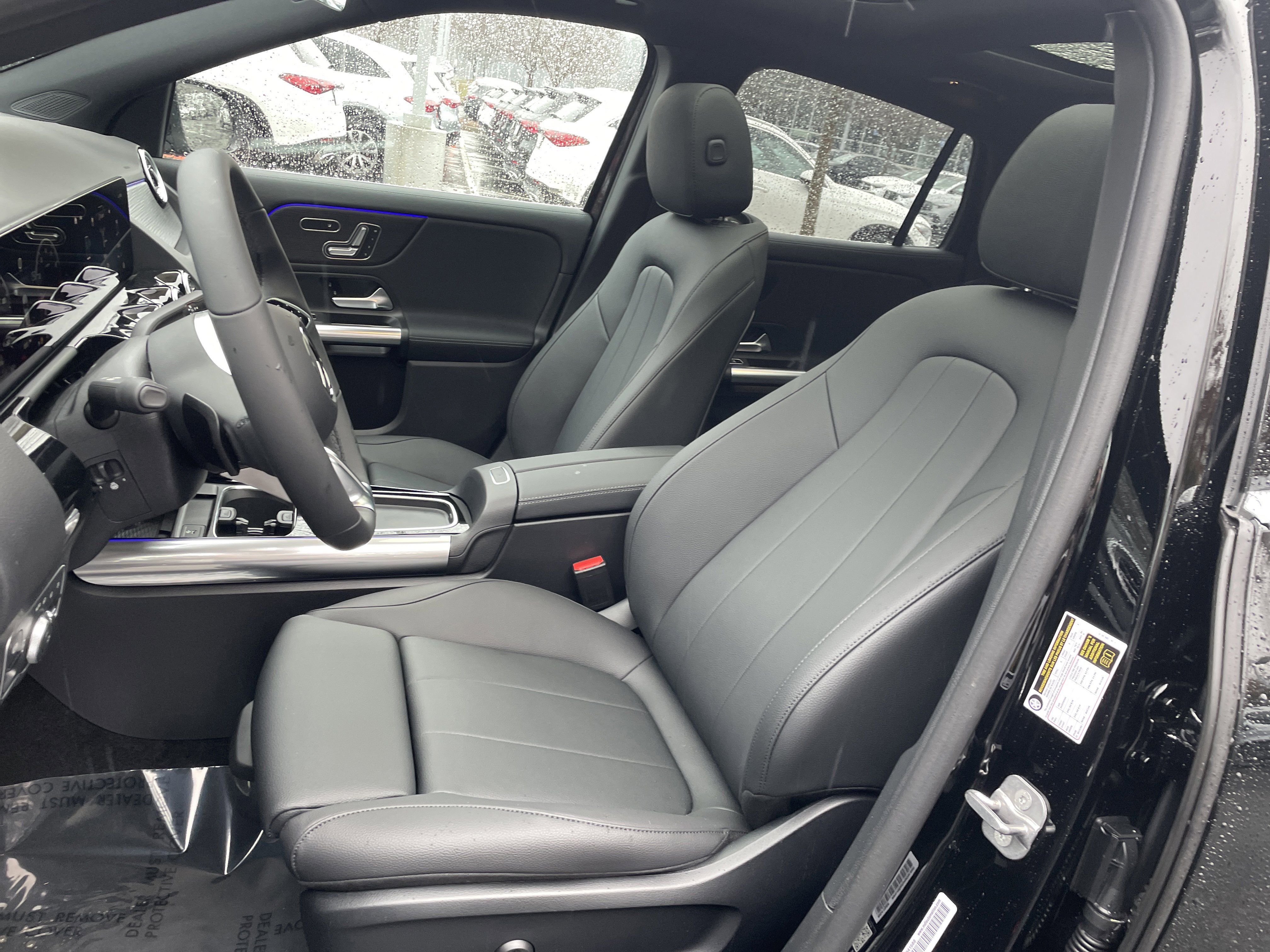 New 2026 Night Black Mercedes-Benz GLA 250 SUV image 19