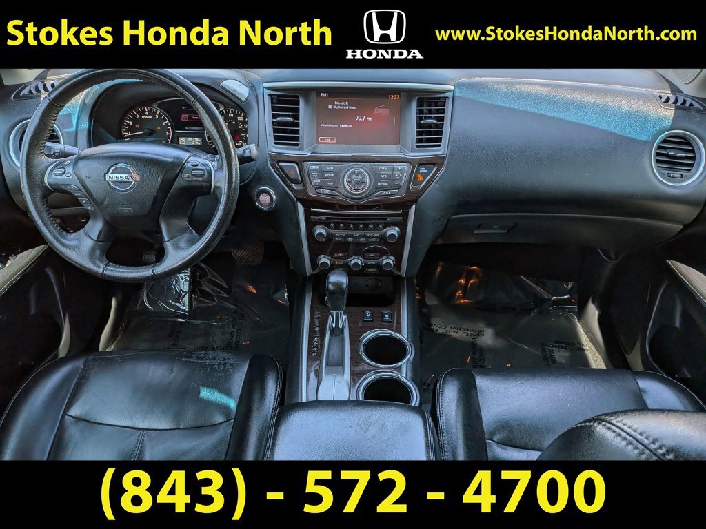 Used 2015 Silver Nissan SL image 21