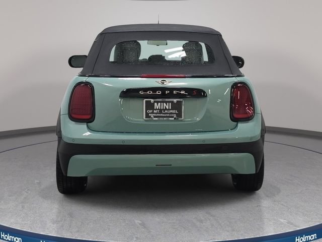 Used 2026 Green MINI Signature image 7