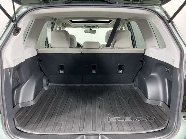 Used 2014 Green Subaru 2.5i Limited image 28