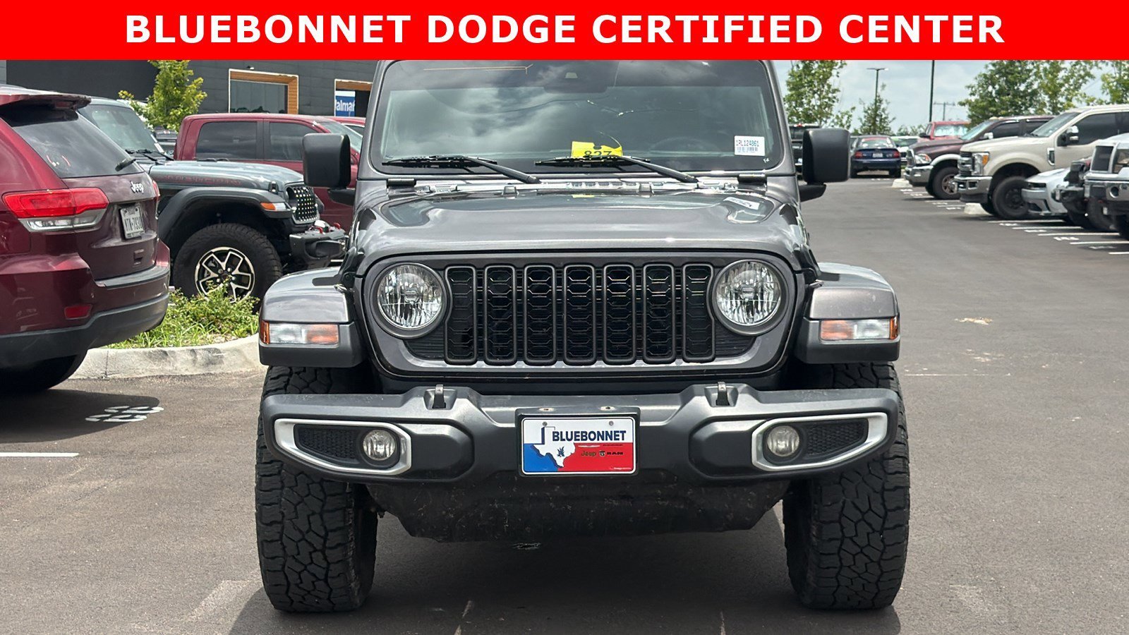 Certified Used 2024 Granite Crystal Metallic Clearcoat Jeep Sport S image 2