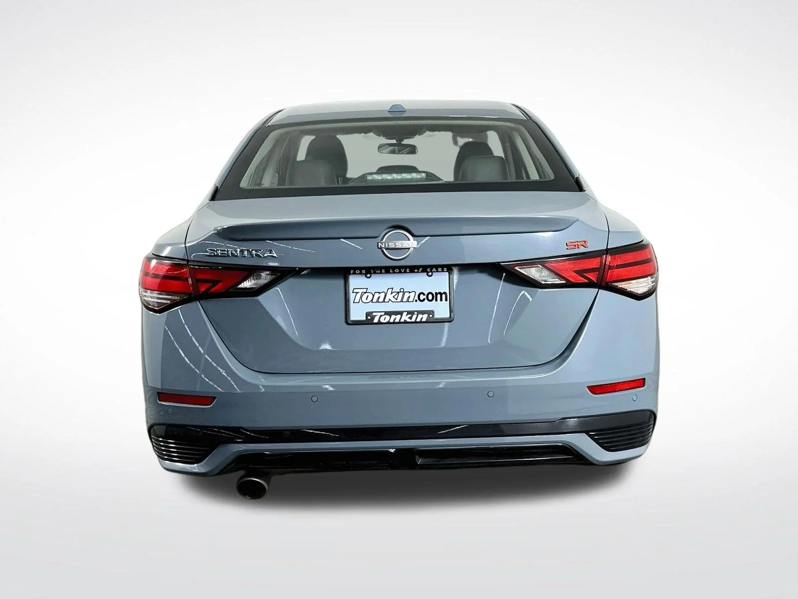 Used 2025 Atlantic Gray Metallic Nissan SR image 7