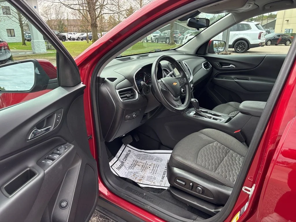 Used 2019 Cajun Red Tintcoat Chevrolet LT image 10