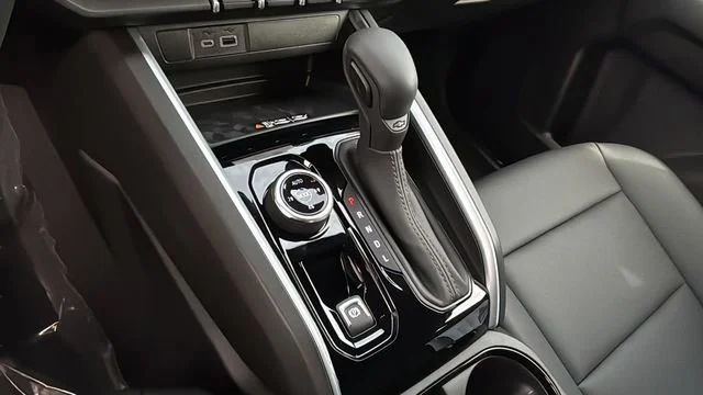 Used 2026 Sterling Gray Metallic Chevrolet Trail Boss image 29