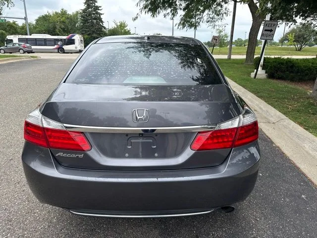 Used 2015 Modern Steel Metallic Honda EX-L image 9