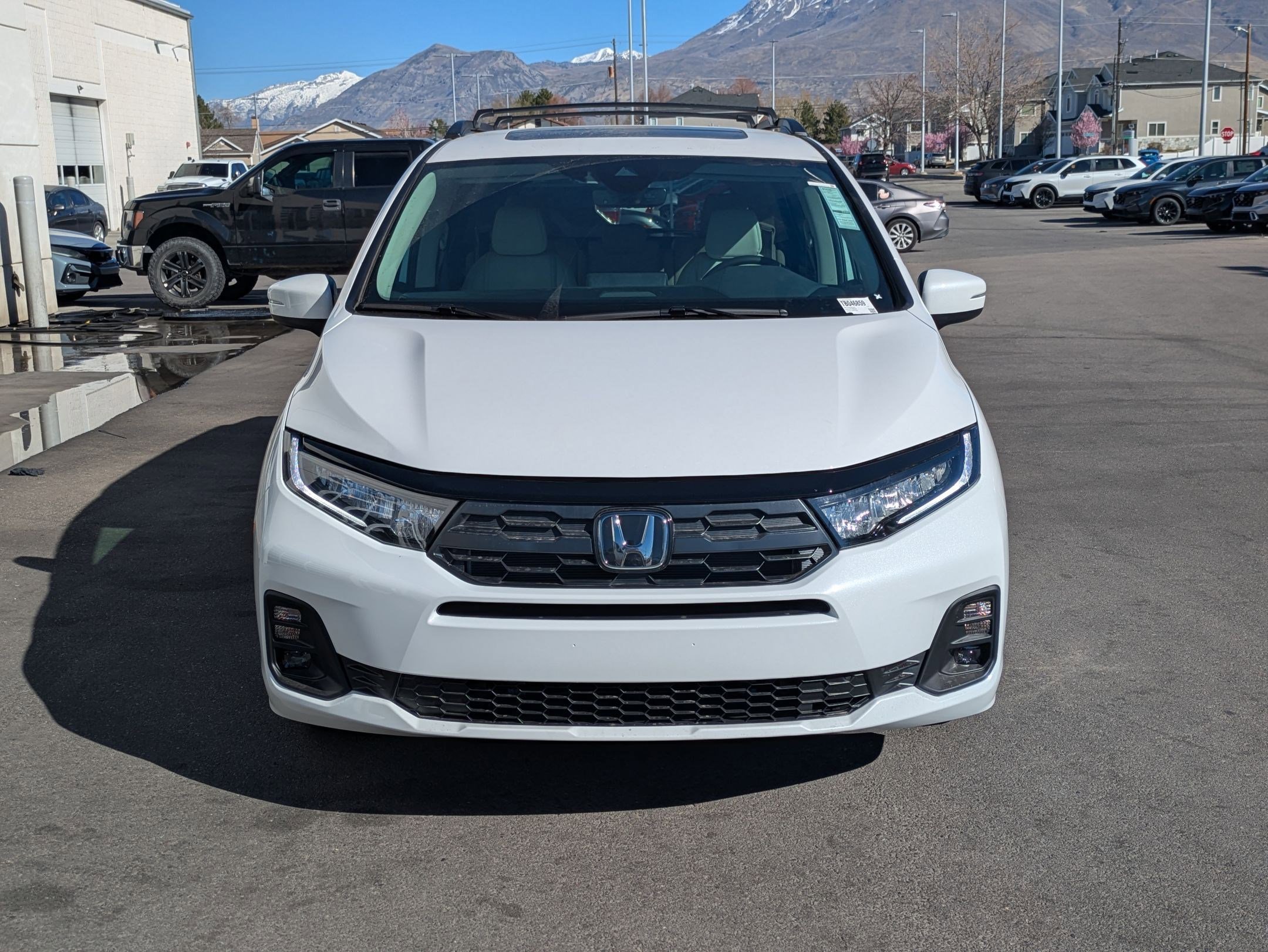 2026 Honda Odyssey EX-L - Photo 9