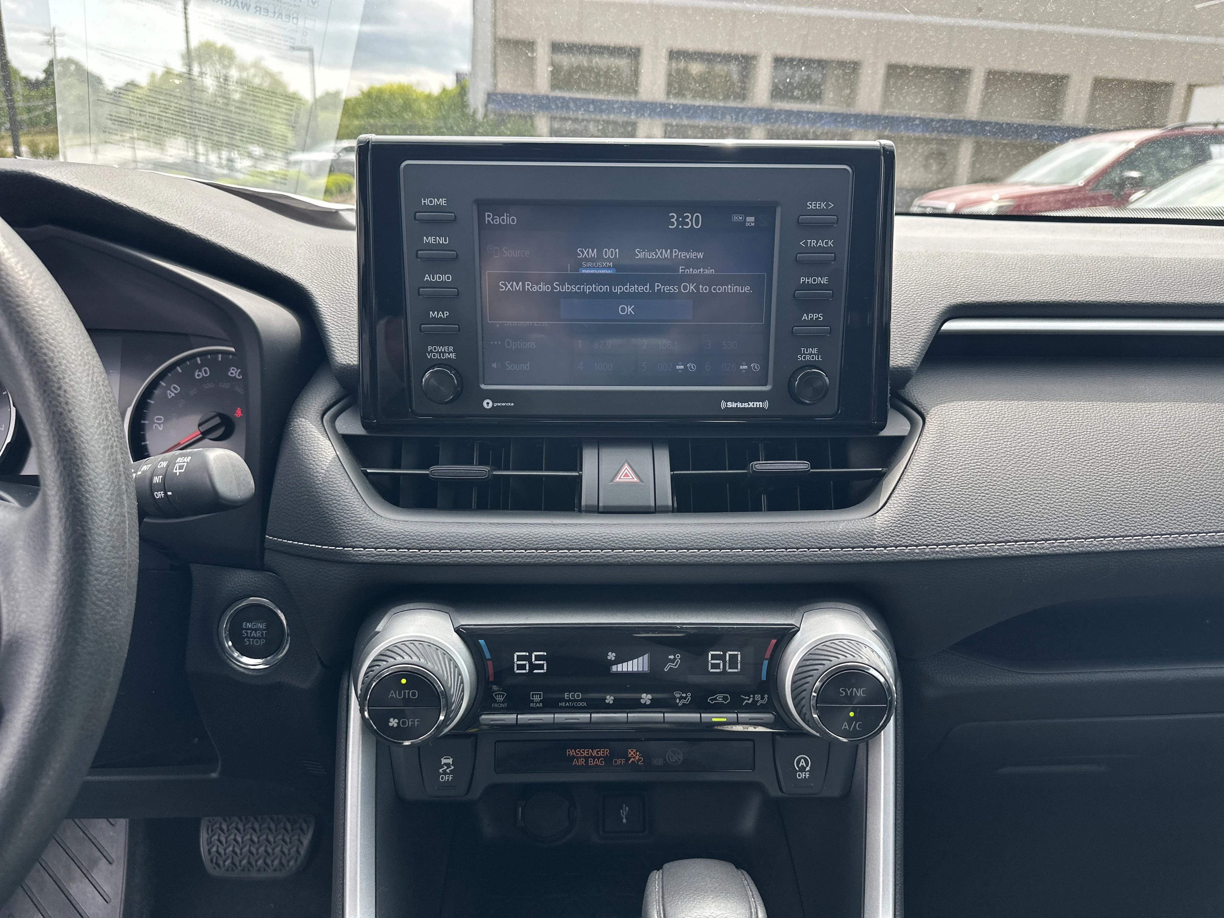 Used 2020 Silver Sky Metallic Toyota XLE image 32
